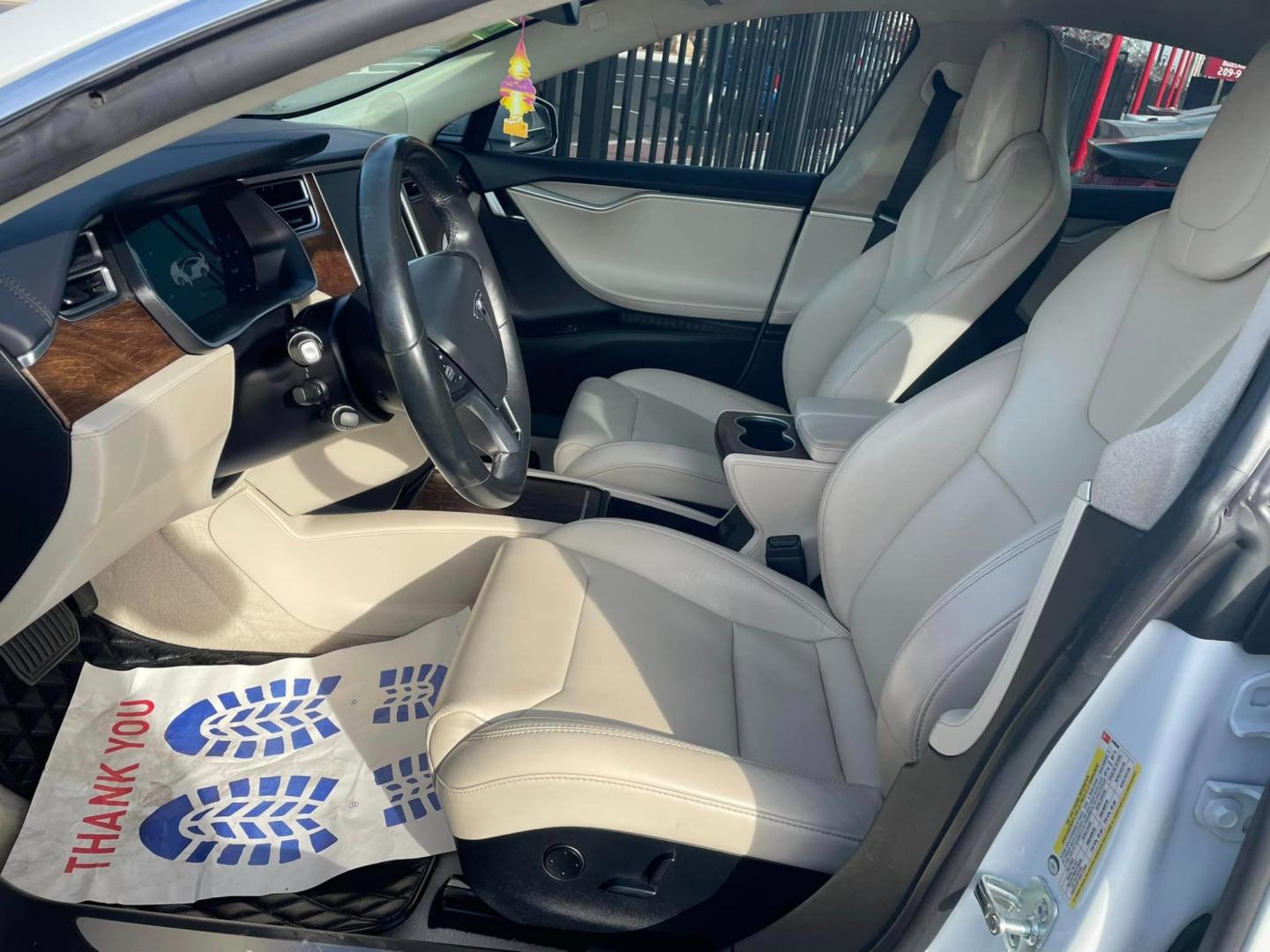 2018 WHITE /White Gold Tesla Model S (5YJSA1E23JF) , located at 744 E Miner Ave, Stockton, CA, 95202, (209) 944-5770, 37.956863, -121.282082 - Photo#5